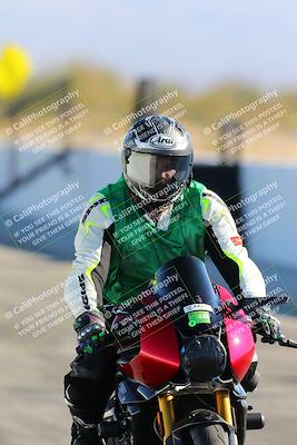media/Mar-09-2025-TrackXperience (Sun) [[4c2000c718]]/1-Around the Pits-Pre Grid/